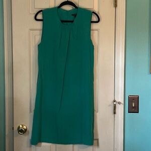 Green Silk Sleeveless Dress - large ( Code101)